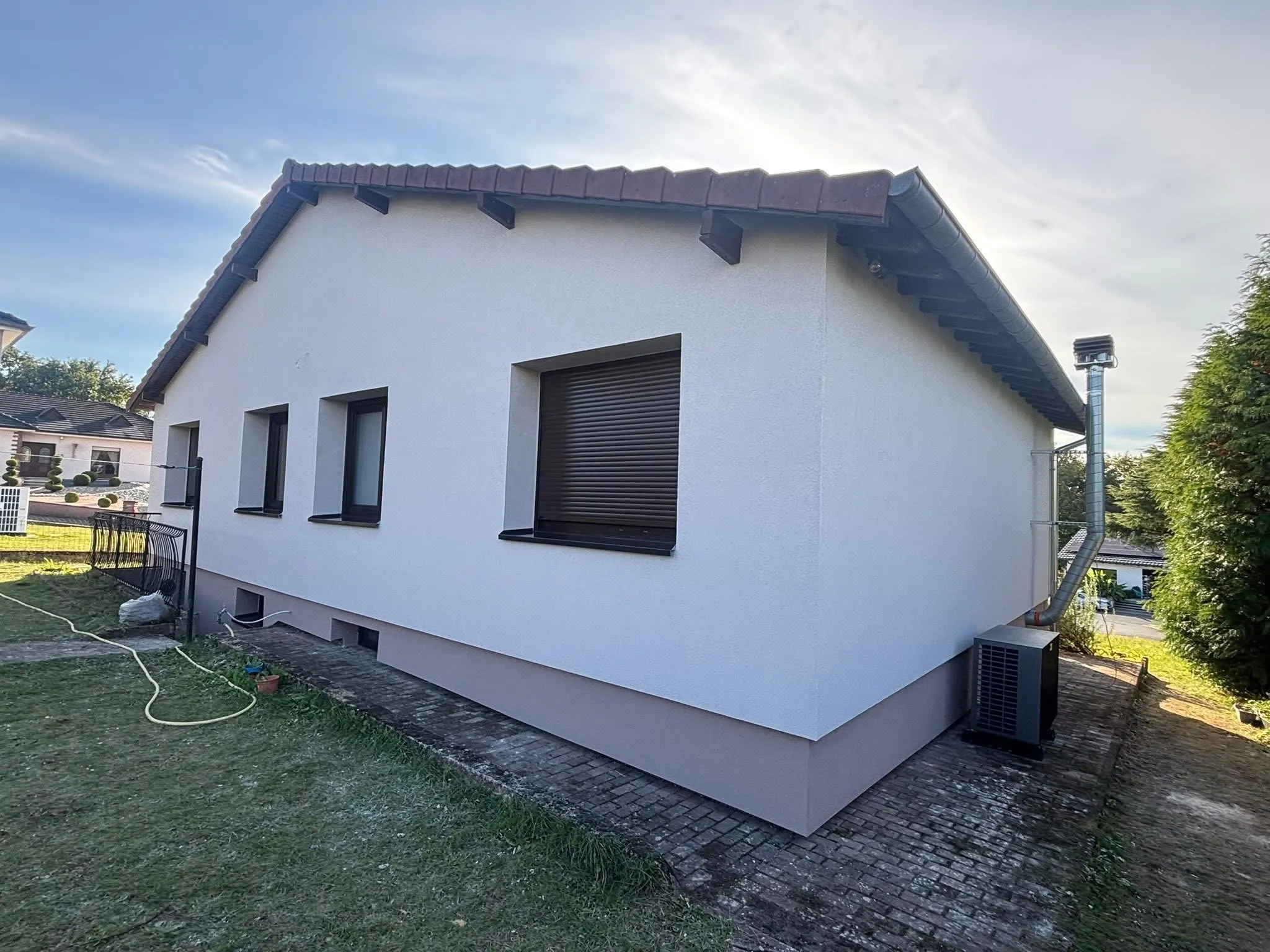 Chantier d'isolation thermique par l'extérieur réalisé par ZF Façade en Moselle — photo 25