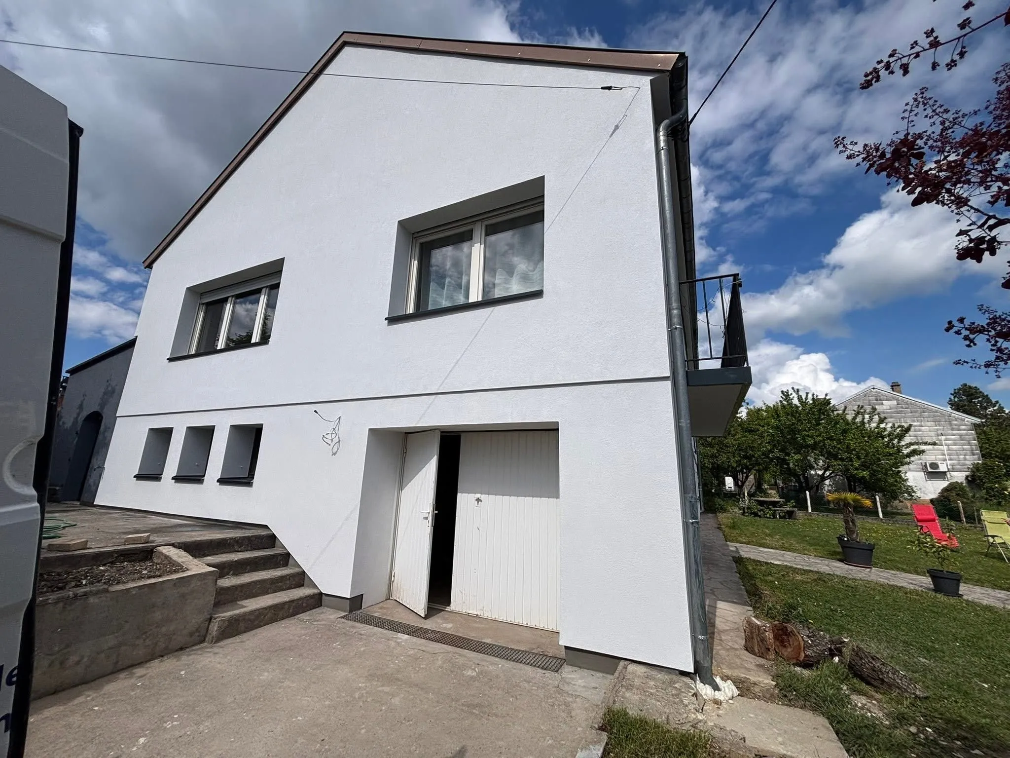 Chantier d'isolation thermique par l'extérieur réalisé par ZF Façade en Moselle — photo 6